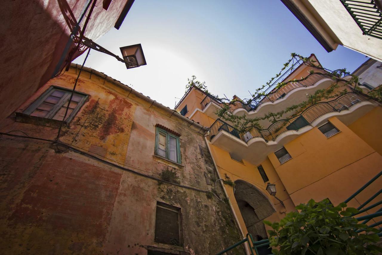 Bed and Breakfast Sentiero Di Costiera Vietri Exterior foto